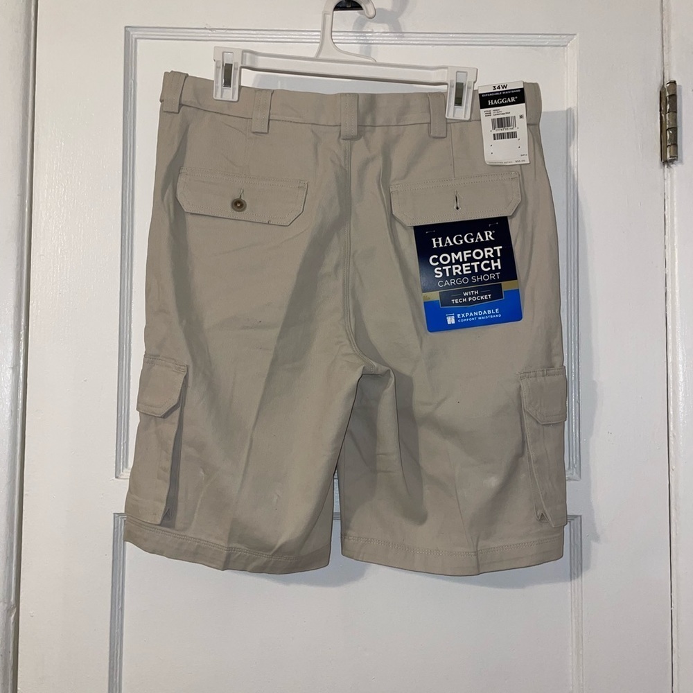 34 W Haggar Men shorts - Picture 3 of 3